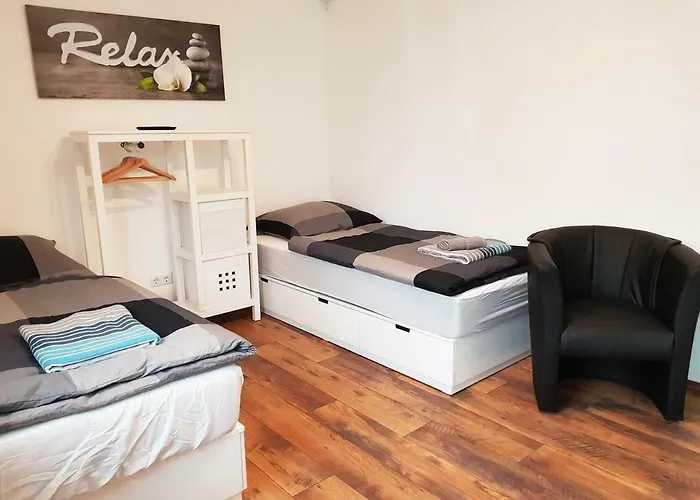 Monteurzimmer بيت ضيافة