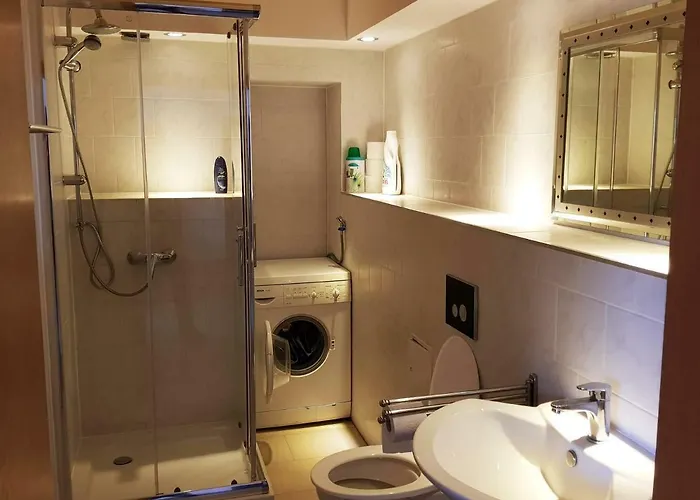 Monteurzimmer بيت ضيافة Obersulm