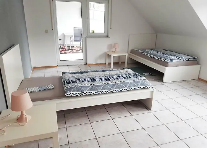 Monteurzimmer بيت ضيافة